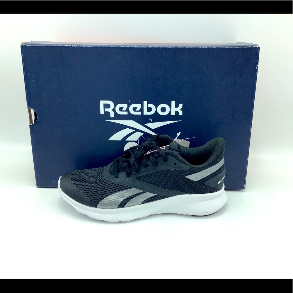 REEBOK . LADIES, RUNNING SHOES..SIZE 5 💜